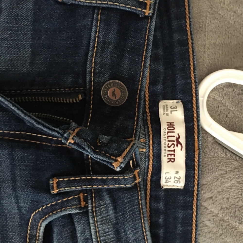 Jeans - Picture 2 of 4